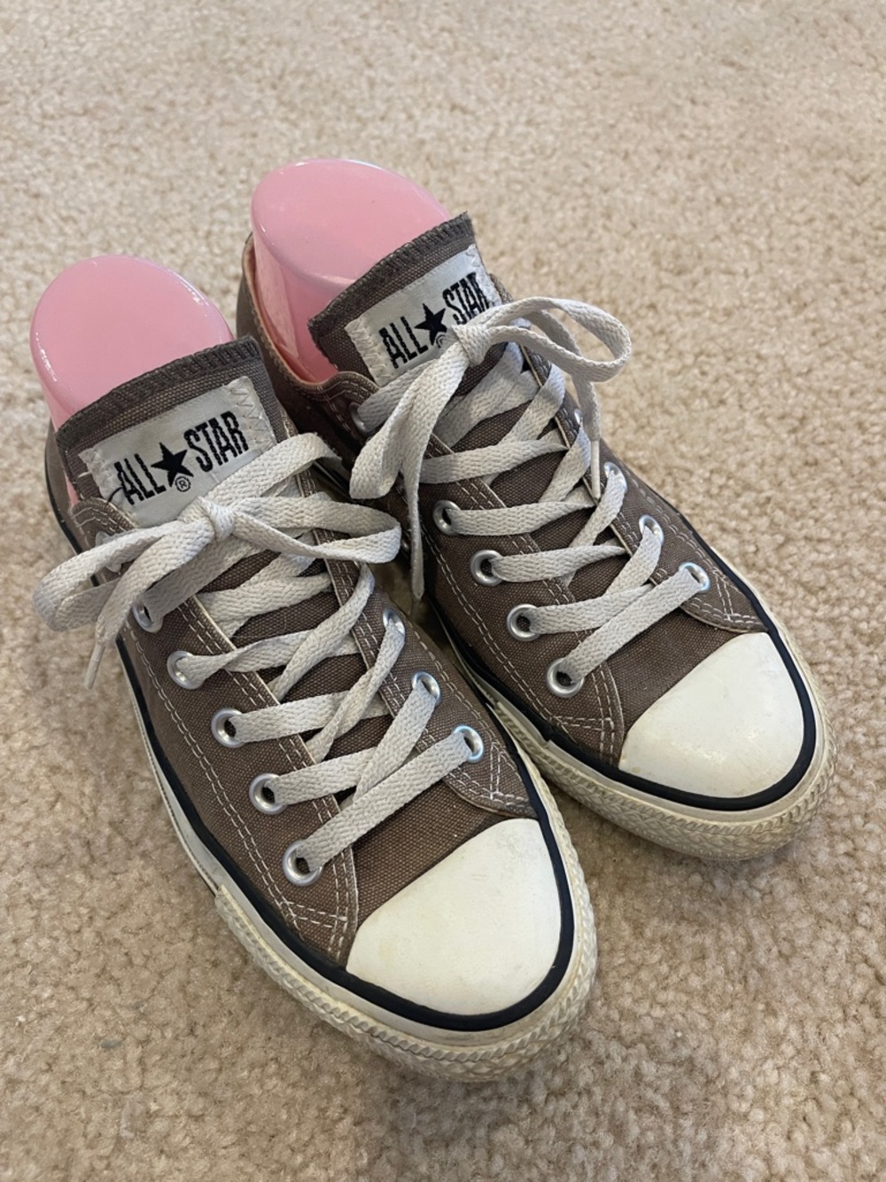 Converse Chuck Taylor All Star Olive Green Low tops
UK size 5 (US size 7)